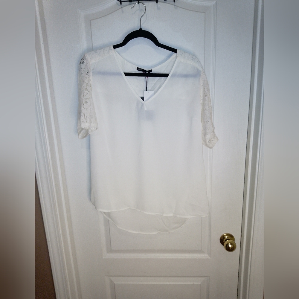 NWT/ Gibson/ Ivory/ short sleeve blouse/ Large